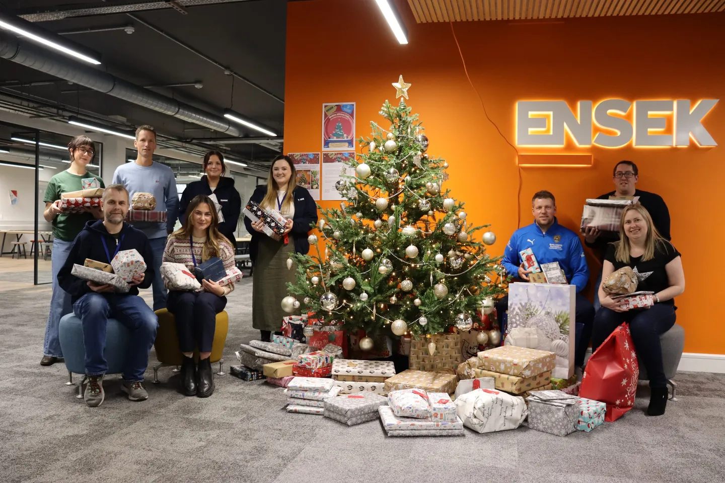 Notts County Foundation team-up with ENSEK to deliver an impactful Christmas project at Himmah